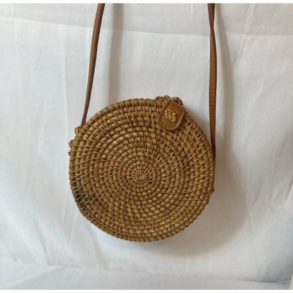 Urban Outfitters Round Rattan Gingham Lined Cross Body Purse 3 x 7"